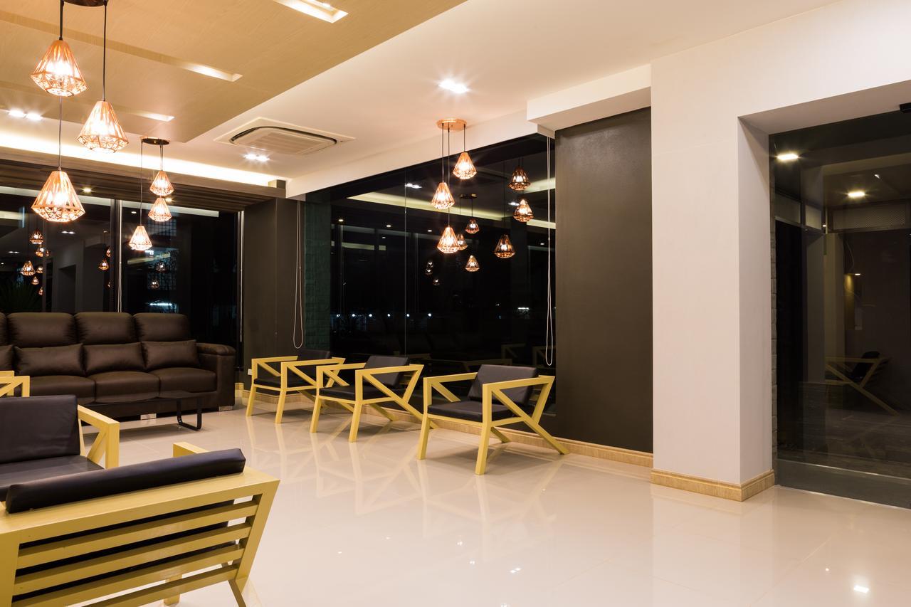 Grand Inter Hotel Samut Sakhon Dış mekan fotoğraf